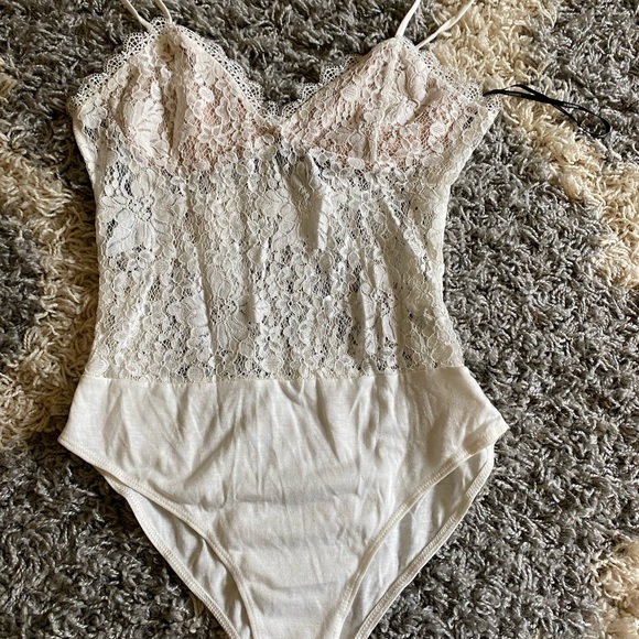 Forever21 bodysuit - Picture 1 of 6